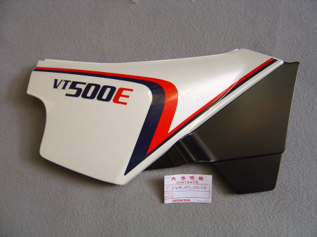Cache latéral droit Honda VT500E - Réf. 836A4MF9000ZA