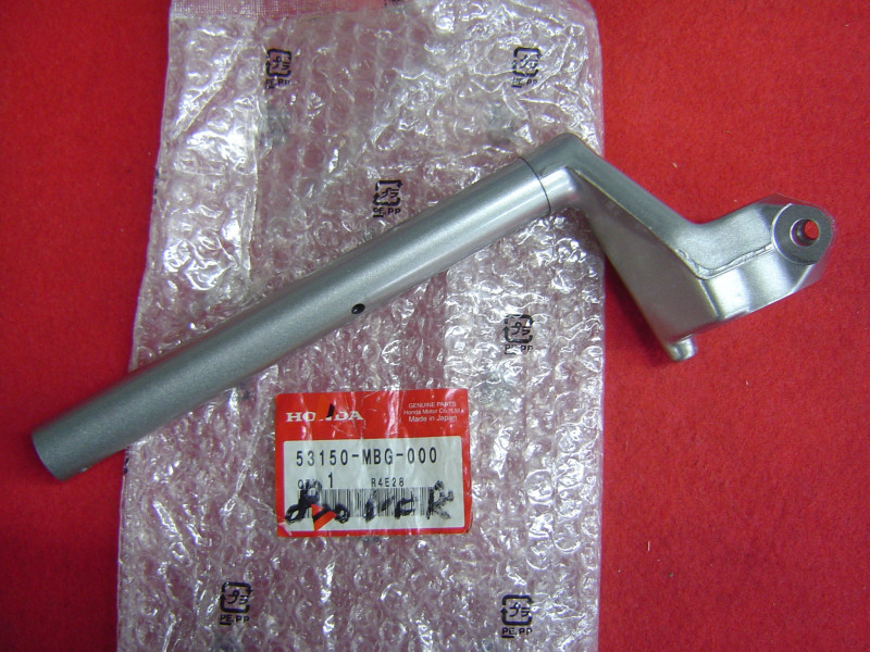 Demi guidon gauche Honda VFR800 98-99 - Réf 53150MBG000