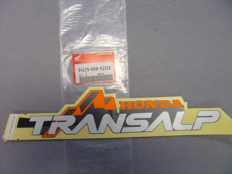 Décor autocollant carter droit Honda XL600VT 96 – Réf. 64225MAW620ZB