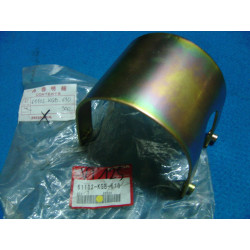 Pontet garde boue avant Honda VT125CY 2000 – Réf. 61102KGB610
