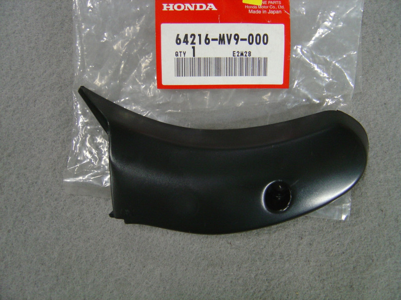 Garniture gauche Honda CBR600 91-94 | Réf. 64216MV9000