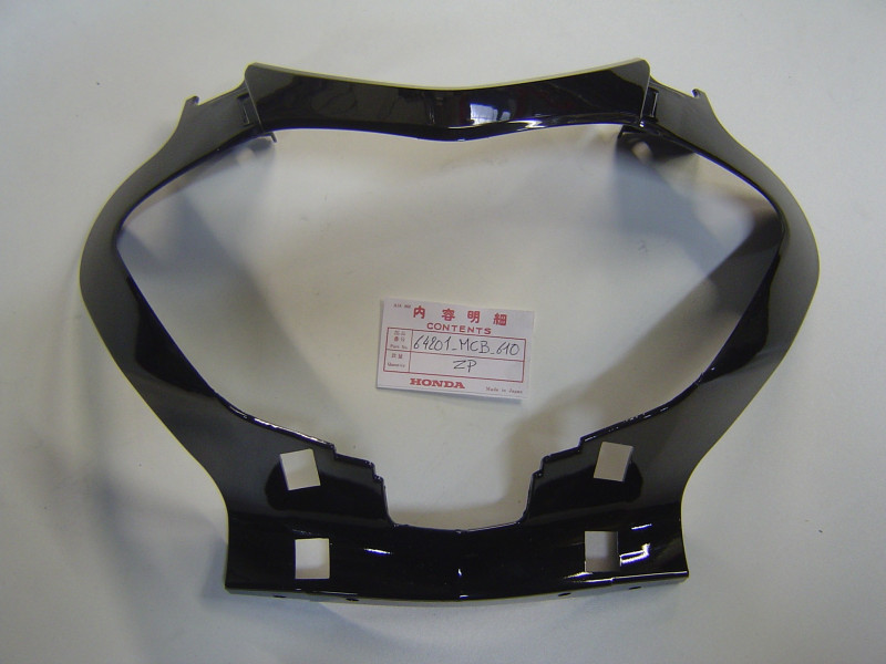Face avant carénage Honda XL650V 05-07 Noir NH1 - Réf 64201-MCB-610ZP