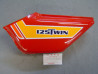 Cache latéral gauche de CB125T2 TA code couleur R33 83640-399-700ZC
