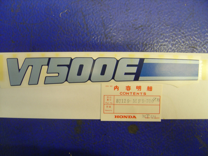 Décor Autocollant Cache Gauche Type2 Honda VT500EF 85