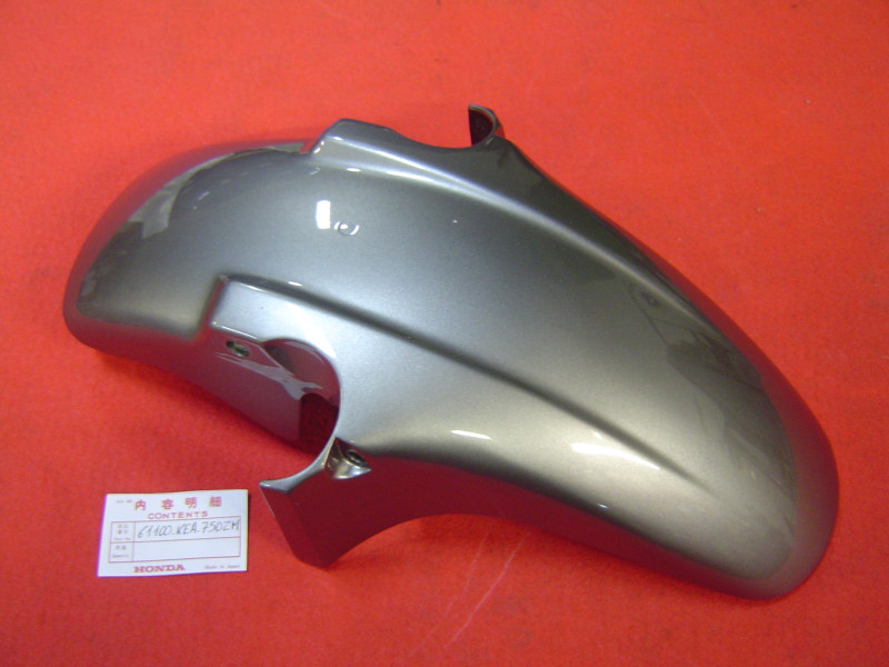 Garde-boue avant Honda CB600F Hornet NH411M | 61100KEA750ZM
