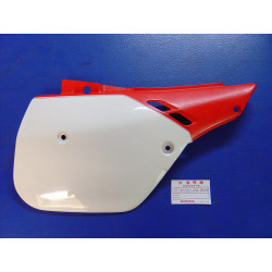 Cache latéral droit Honda CR125RJ CR500RJ 88 - 83520KS6700ZE