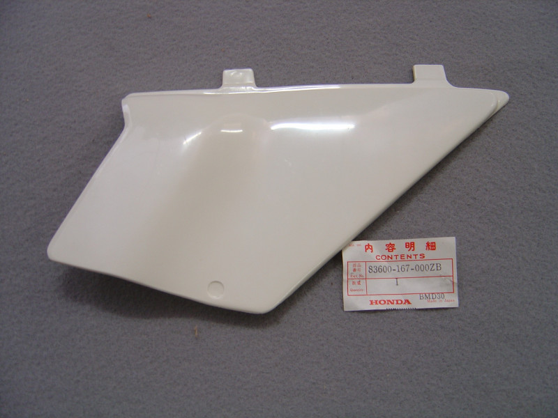 Cache Latéral Droit Honda MT50 1980 - Réf. 83600167000ZB