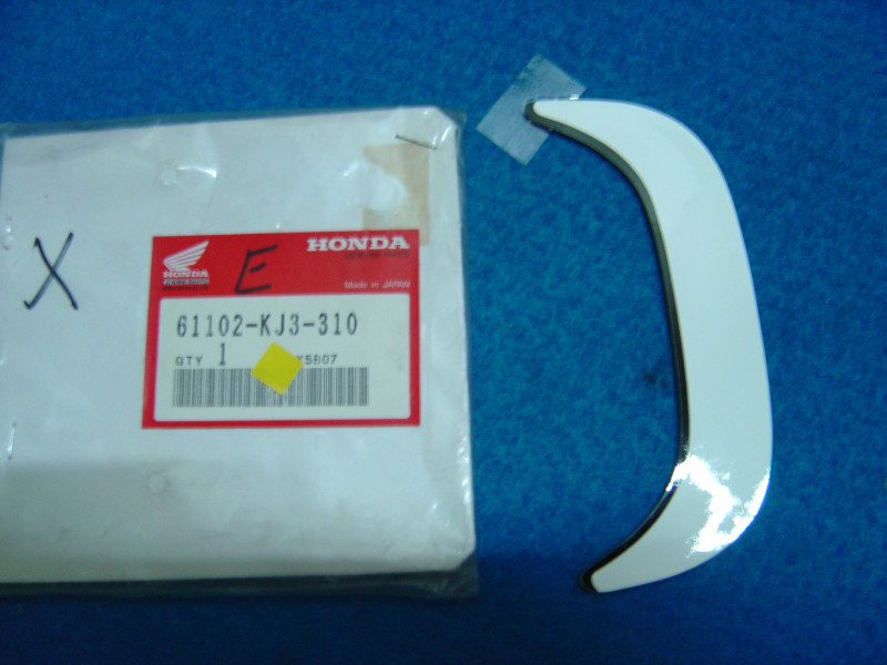 Sticker Garde Boue Avant Honda TL125J 88 - Réf 61102KJ3310