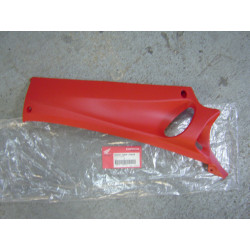Cache inférieur droit Honda R110 – Réf. 83520GBM750ZB