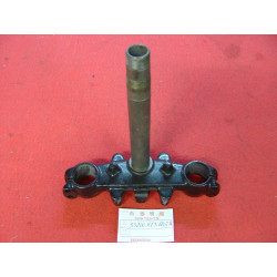 Té de fourche inférieur Honda D35mm - Réf. 53200KE1620ZA