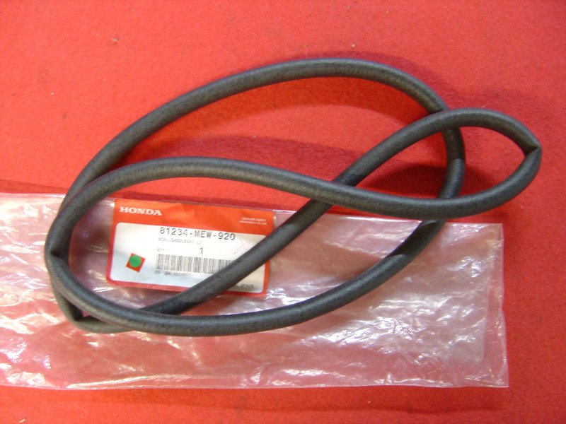 Joint couvercle sacoche Honda NT700V 81234-MEW-920