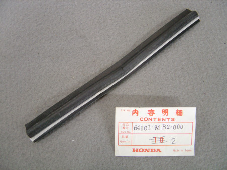 Barrette montage carénage Honda VF750F 64101-MB2-000