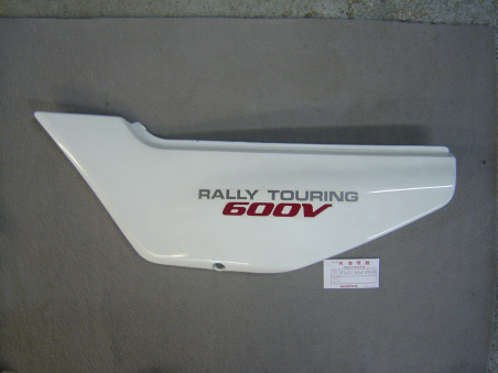 Cache latéral gauche Honda XL600V 89-90 – Réf. 83620MS6620ZA