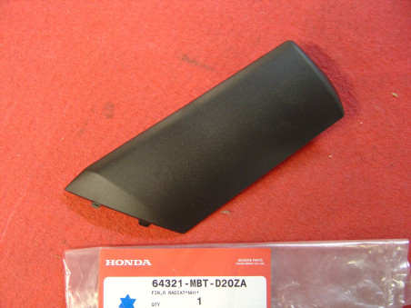 Déflecteur carénage droit Honda XL1000V – Réf. 64321MBTD20ZA
