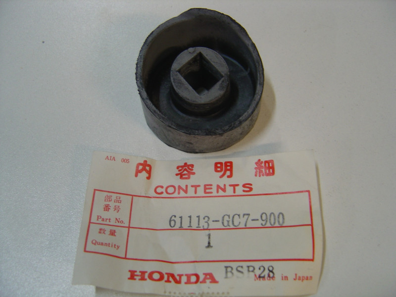 Caoutchouc base réflecteur Honda NH50M – Réf. 61113GC7900