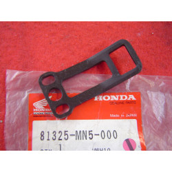 Taquet de coffre Honda GL1500 88-00 - Réf. 81325-MN5-000