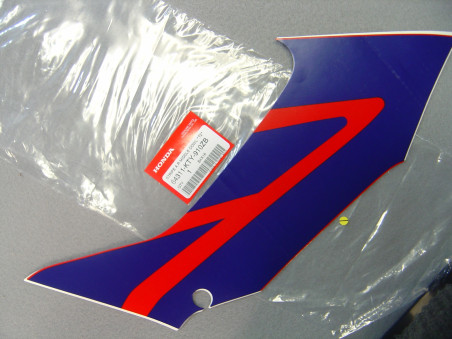 Décor autocollant A auvent droit CBR125RW 05 Honda – 64311KTY910ZB