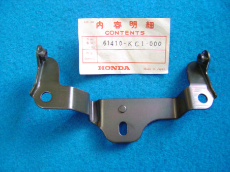 Tôle support cache Honda CB125TD 82 - Réf. 61410KC1000