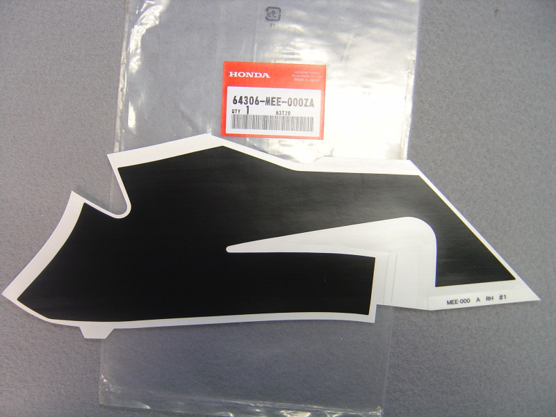 Décor autocollant auvent central droit Honda CBR600RR 03
