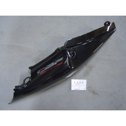 Coque de selle coté droit de CBF500 06-07 code couleur type 3 idem 77315