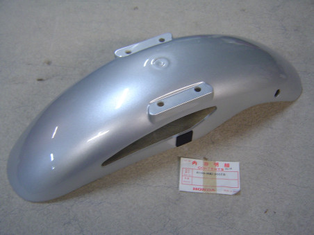 Garde boue avant Honda VF750 VF1000F NH-104MU – Réf. 61100MB2000ZD