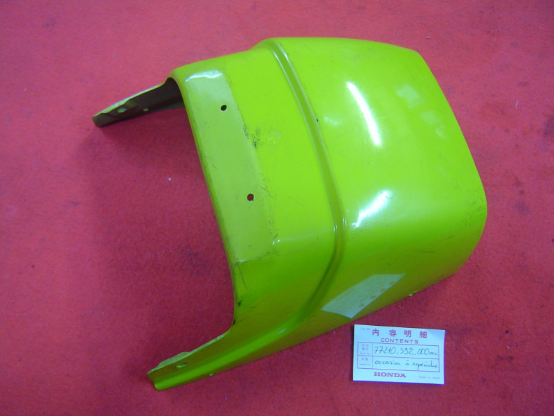 Dosseret de selle occasion Honda CB750F1 à repeindre