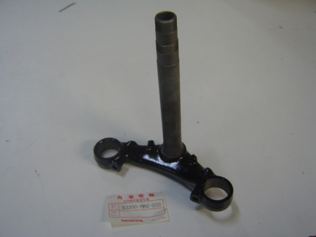 Té inférieur de fourche Honda CBX400FC/F2C – Réf. 53200MA6000