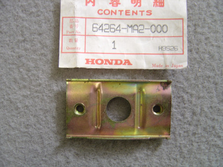 Barrette écrou carénage Honda CBX1000 81-82 – Réf. 64264MA2000
