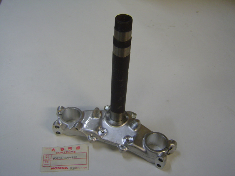 Té de fourche inférieur Ø35mm Honda XL500SZ | Réf. 53200435610