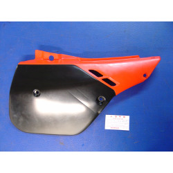 Cache latéral droit Honda CR125RH 1987 - R119-type3 | Occasion