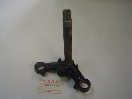 Té de fourche inférieur 33mm Honda CB250 CB400 | 53200413610ZA