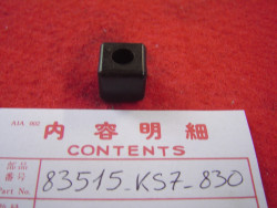 Butée caoutchouc de cache latéral de CR80 96-02 CR85 03-07 CR125 89-07 CR250