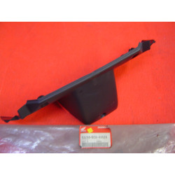 Capotage inférieur AR guidon Honda NH50 NH80 – Réf. 53206GC8000ZA