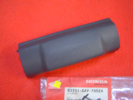 Cache central arrière Honda SA50 Vision NH154R | 83751GAV700ZA