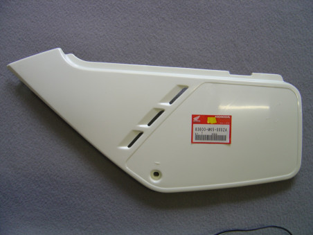 Cache latéral gauche Honda XLM600 - Réf. 83600MK5000ZA