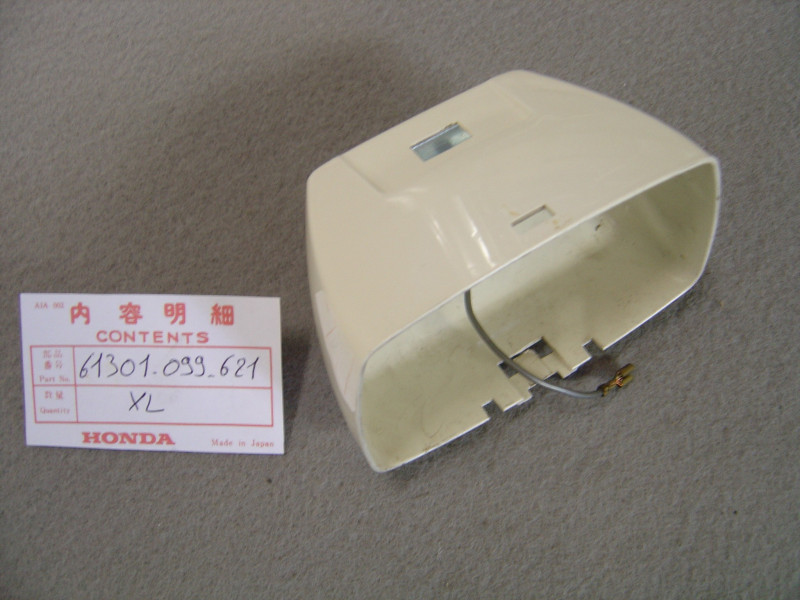 Cuvelage phare occasion Honda PF50 Amigo | Réf. 61301099621XL