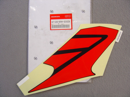 Autocollant blindage droit réservoir Honda XR125L – 87126KRHD30ZA