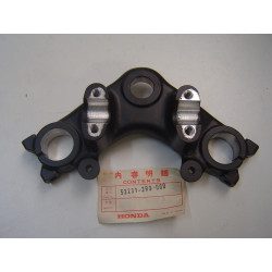 Té supérieur de fourche Honda CB125T – Réf. 53231-399-000