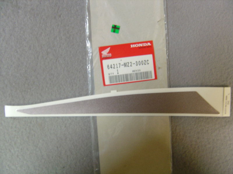 Décor Autocollant Auvent Gauche Honda CBR1000FP 93 | 64217MZ2300ZC