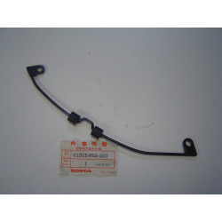 Barre Renfort Tête de Fourche Honda XRV650 88-89 | Réf. 61315MS8000