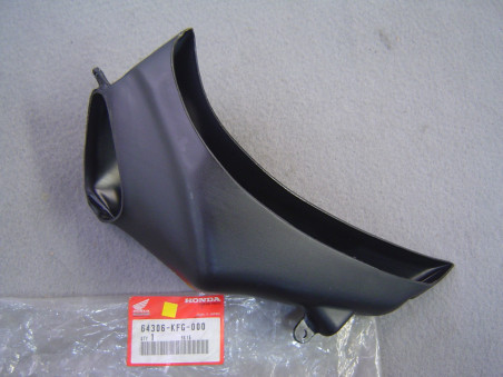 Conduit d'air AV gauche Honda FES125 FES250 - 64306KFG000