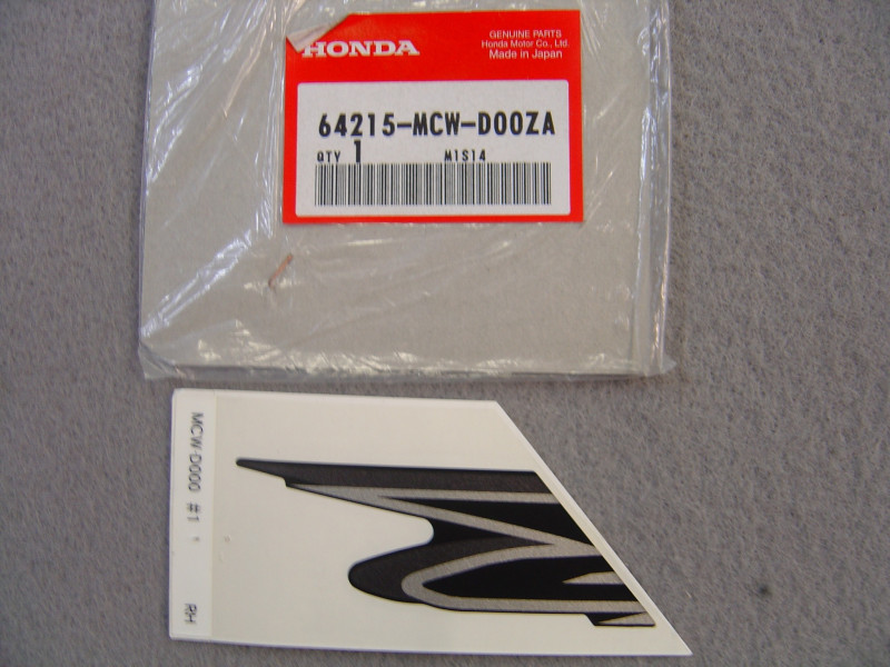 Décor autocollant carénage Honda VFR800 droit 64215MCWD00ZA