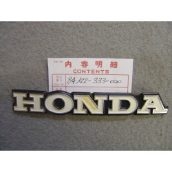 Logo réservoir gauche Honda CB350Four – Réf. 87122333000