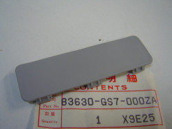 Cache latéral gauche Honda SA50J 88 - Réf 83630GS7000ZA