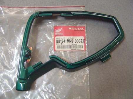 Cache gauche rétroviseur Honda GL1500 G156P – Réf. 88124MN5003ZX