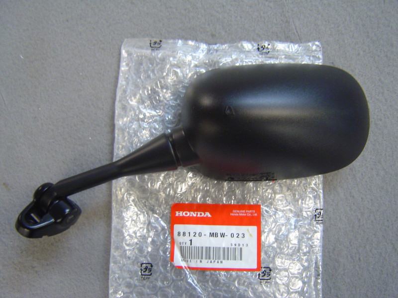 Rétroviseur gauche Honda CBR VTR - Réf. 88120MBW023