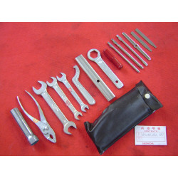 Trousse à outils Honda CB250 CB350 CL250 CL350 K0-K3 | Réf. 89010286680