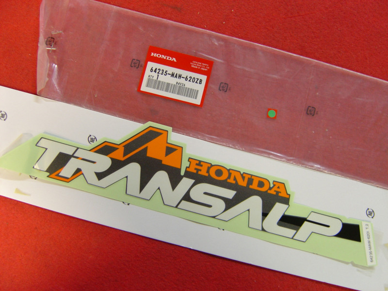 Décor Autocollant Latéral Gauche Honda XL600VT 96 – Type 2