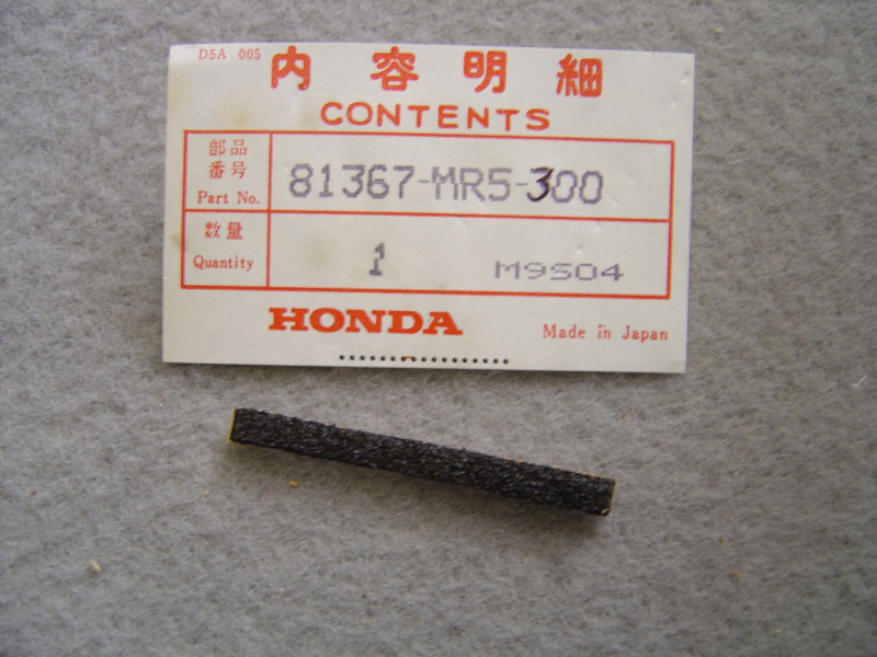 Joint montage sacoche Honda PC800 89-90 | Réf. 81367MR5300