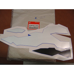 Décor réservoir gauche Honda XRV750X 99 - Réf. 87140-MAY-F00ZA